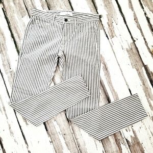 JOES JEANS PIN STRIPE SLIM FIT SIZE 26